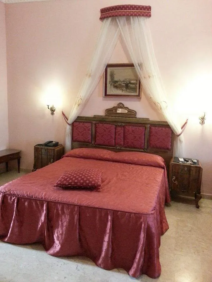 **  Hotel Alessandra Palermo Italy